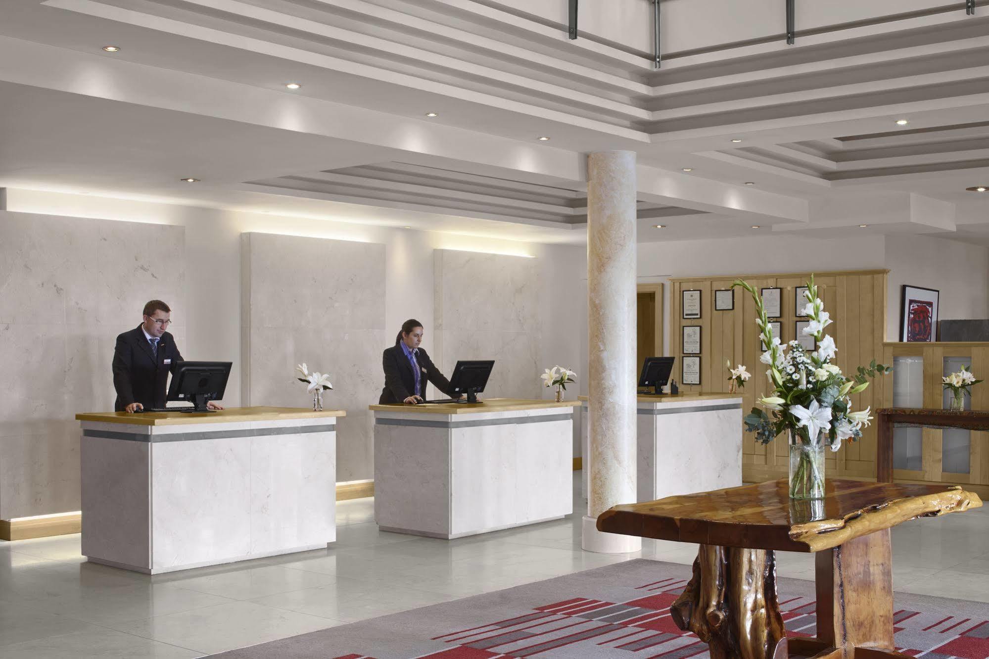 Radisson Blu Hotel y Spa Sligo Exterior foto